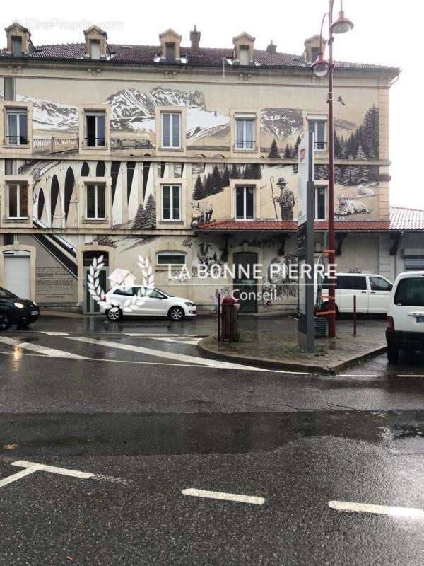 Appartement à VEYNES