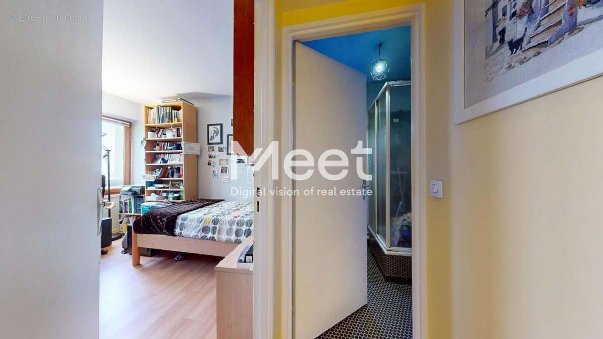 Appartement à IVRY-SUR-SEINE