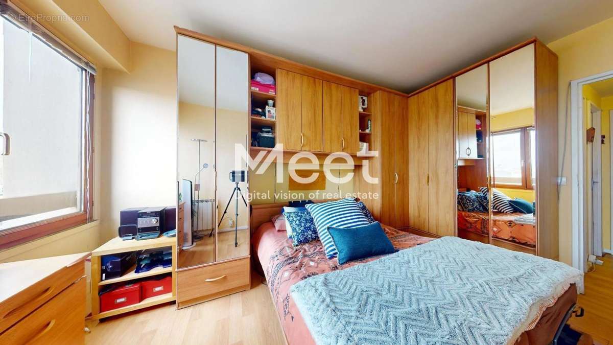 Appartement à IVRY-SUR-SEINE