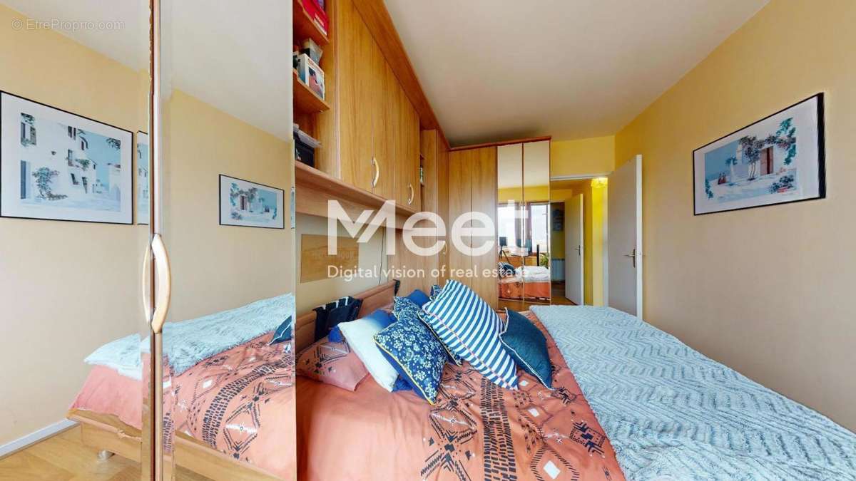 Appartement à IVRY-SUR-SEINE