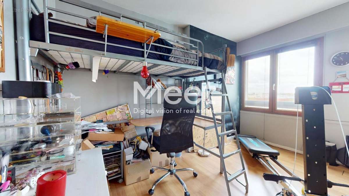 Appartement à IVRY-SUR-SEINE