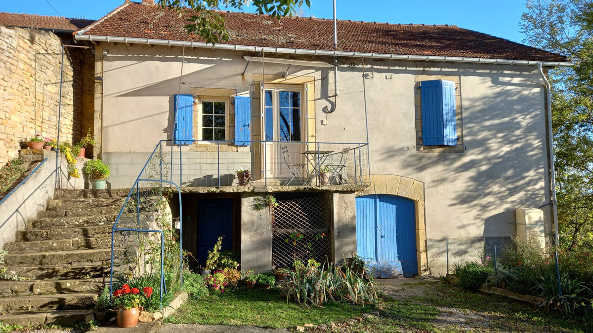 Maison à PARISOT