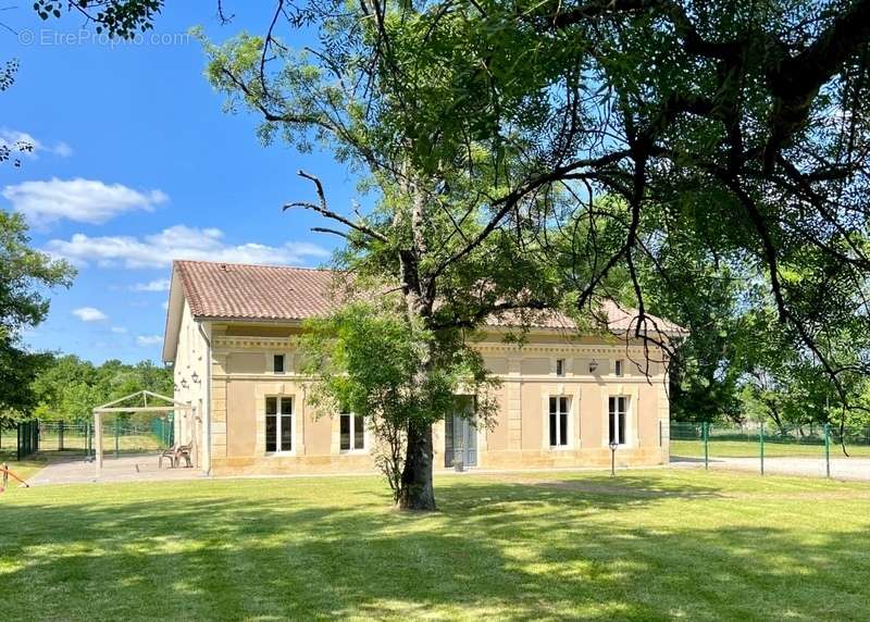 Maison à SAINT-ANDRE-DE-CUBZAC