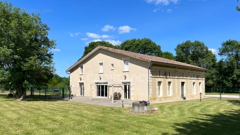 Maison à SAINT-ANDRE-DE-CUBZAC