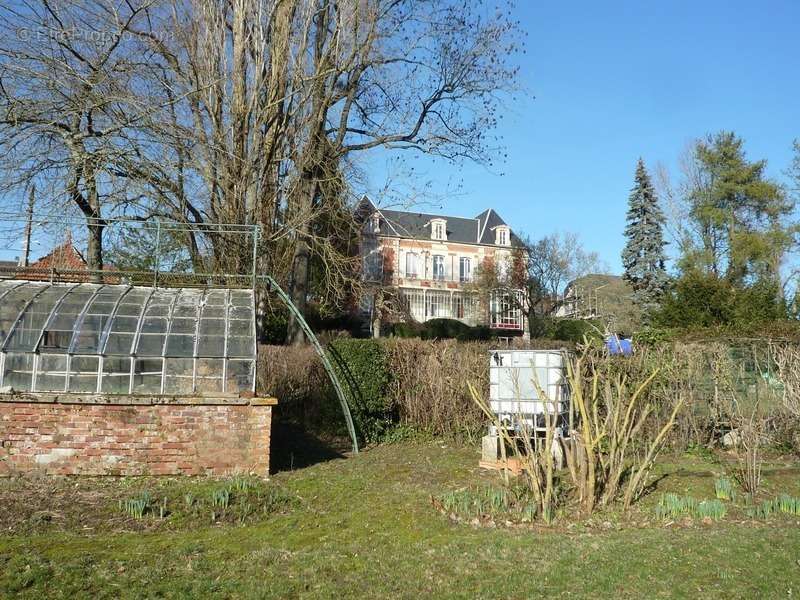 Maison à CHATEAU-THIERRY