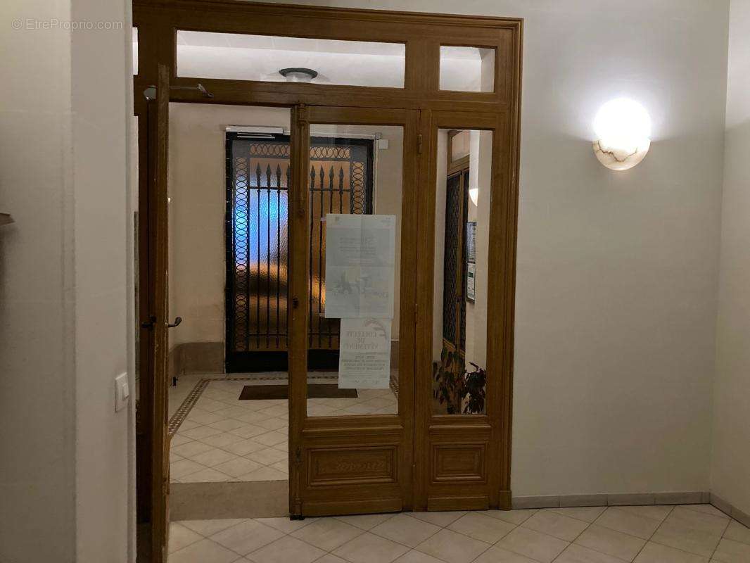 Appartement à PARIS-15E