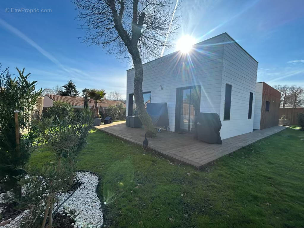 Maison à SAINT-MEDARD-EN-JALLES