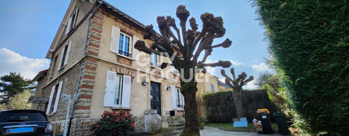 Maison à BEAUMONT-SUR-OISE