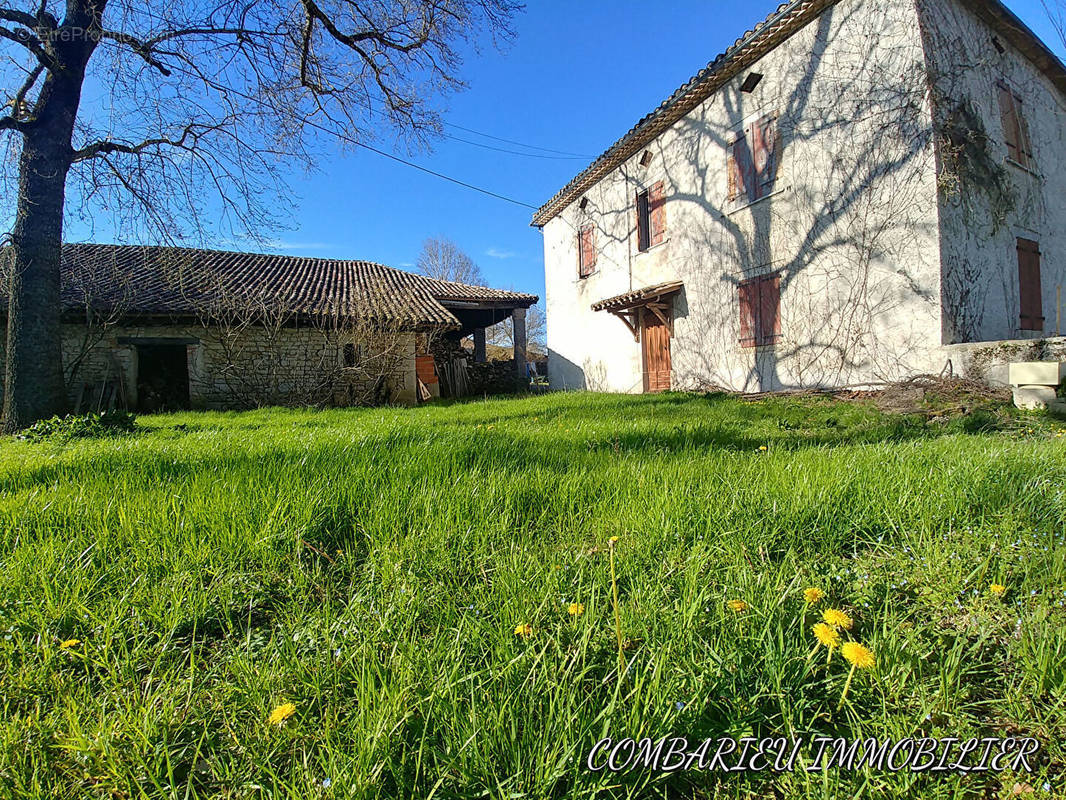 Maison à CAUSSADE