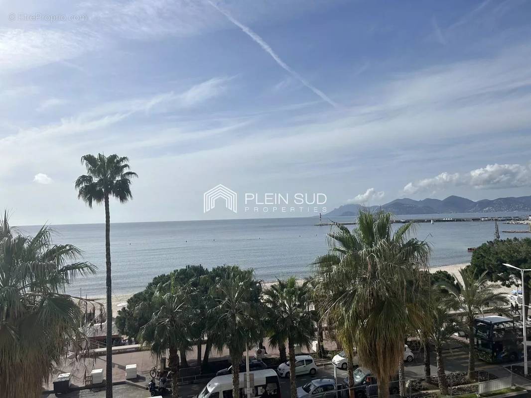 Appartement à CANNES