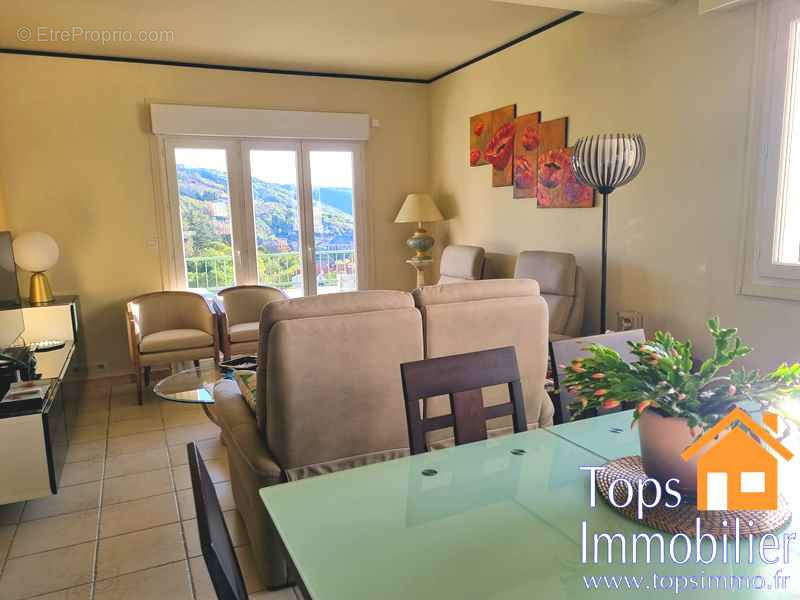 Appartement à VILLEFRANCHE-DE-ROUERGUE