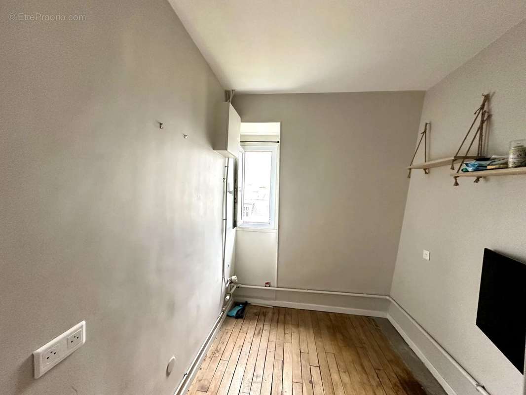 Appartement à PARIS-7E