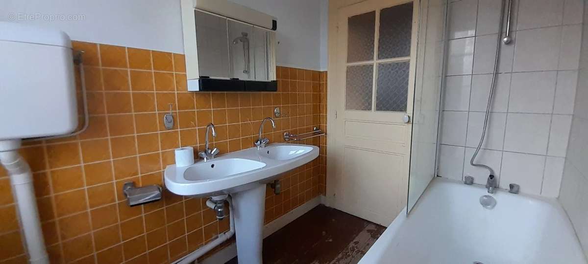 Appartement à BRETEUIL