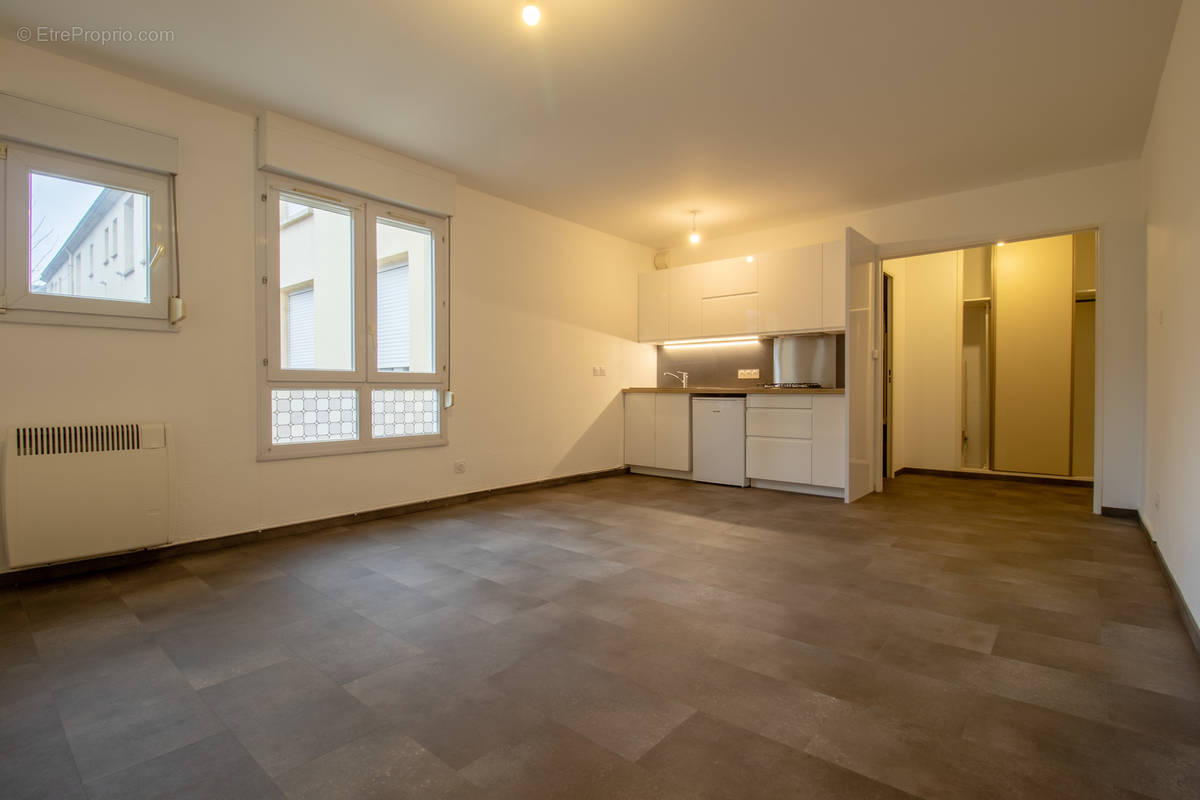 Appartement à CHARLEVILLE-MEZIERES