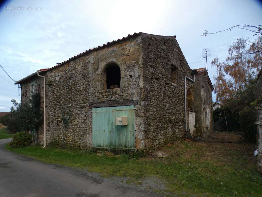 Maison à SAINTE-HERMINE