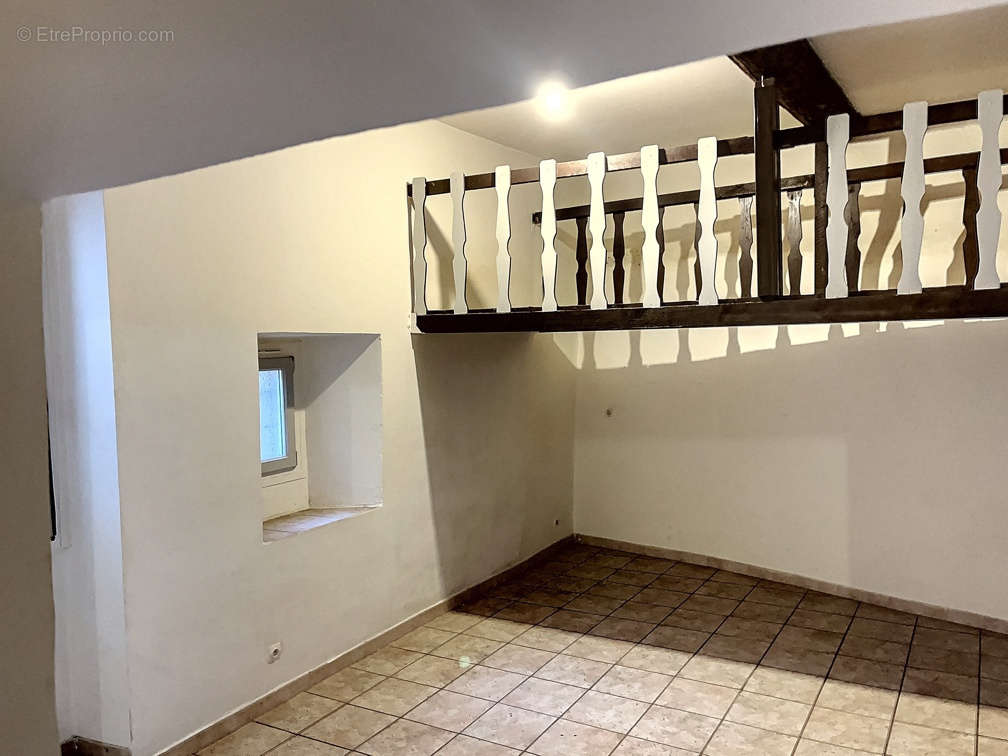 Appartement à SALON-DE-PROVENCE