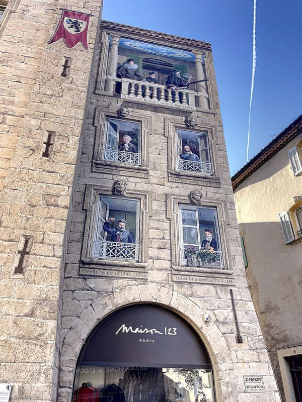 Appartement à SALON-DE-PROVENCE