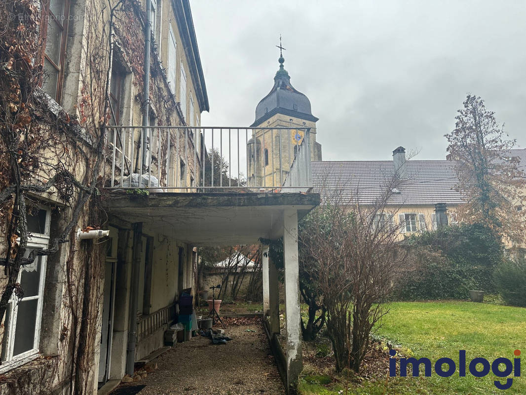 Appartement à PONTARLIER