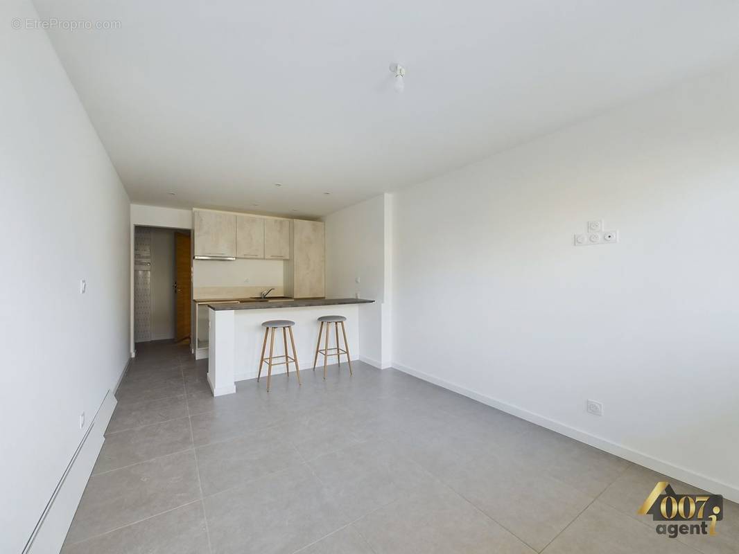 Appartement à AIX-LES-BAINS