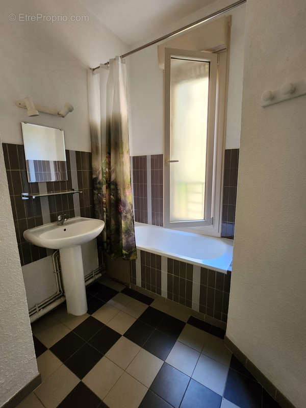 Appartement à PEZENAS