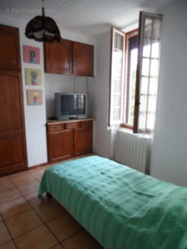 Appartement à SOUAL