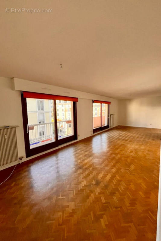 Appartement à AIX-LES-BAINS