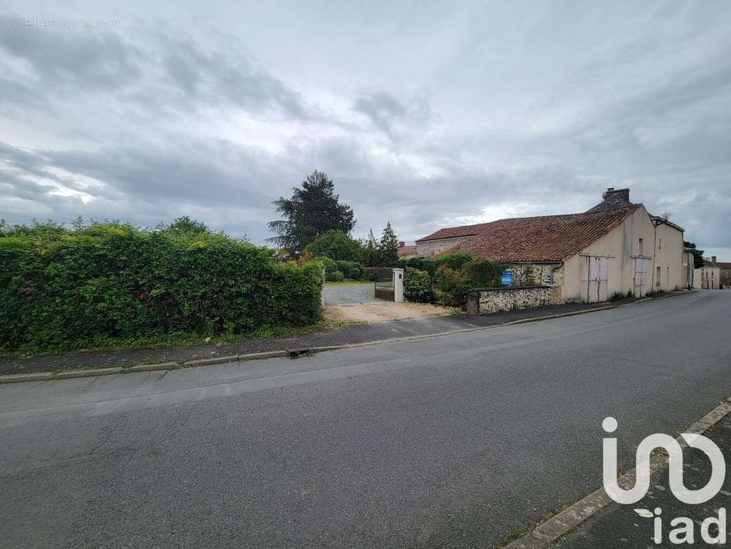 Photo 2 - Maison à MOUILLERON-EN-PAREDS