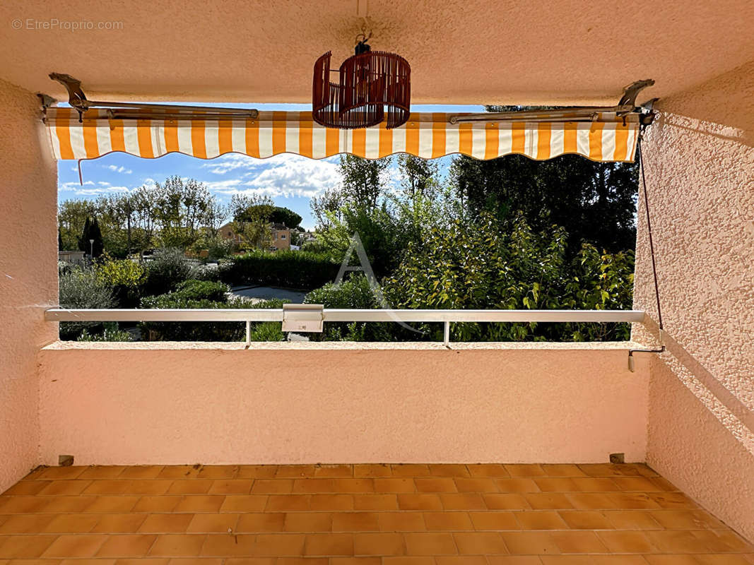 Appartement à LA LONDE-LES-MAURES