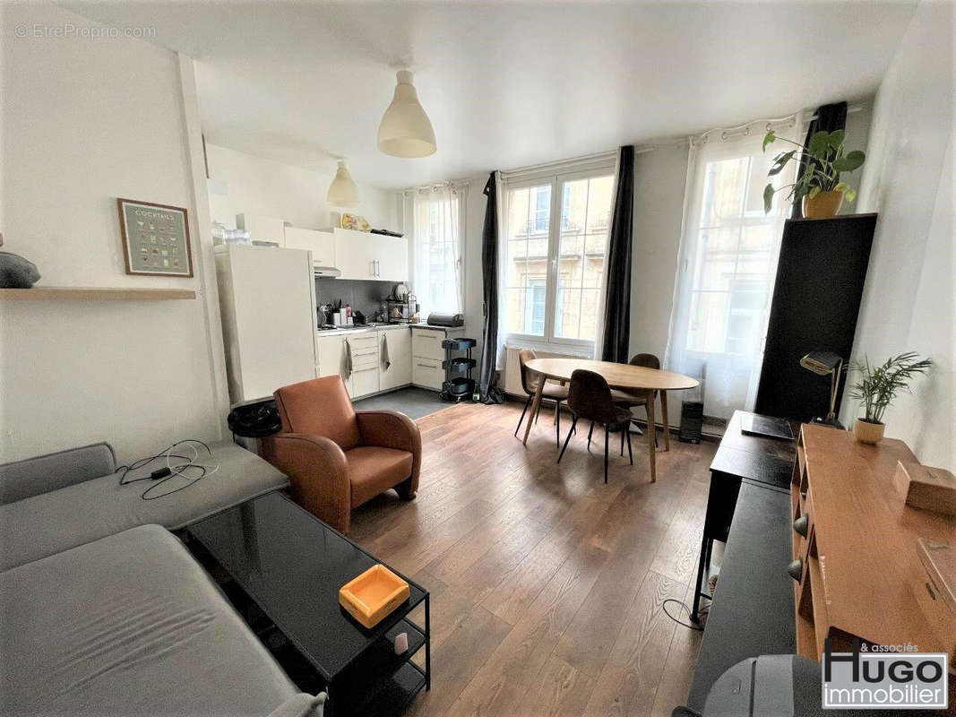 Appartement à BORDEAUX