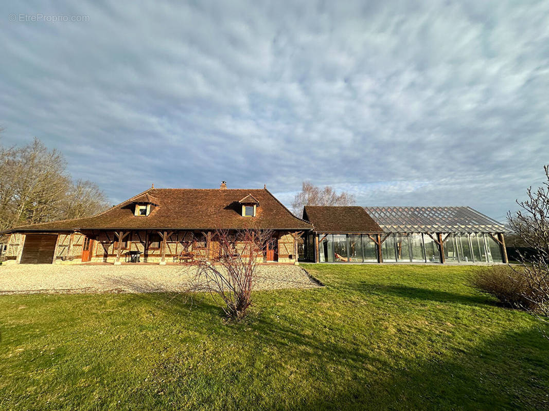 Maison à SAINT-GERMAIN-DU-BOIS