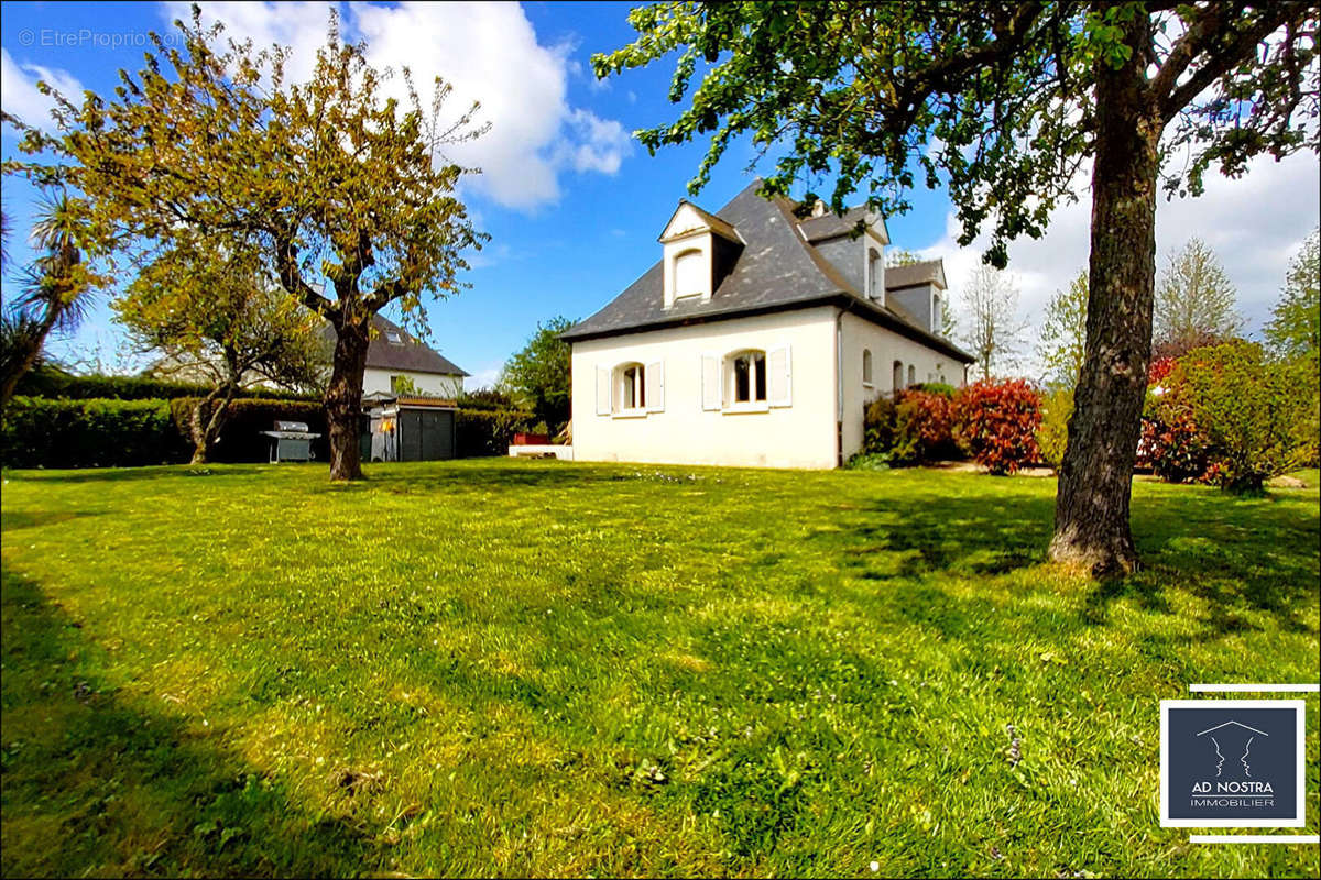 Maison à LA CHAPELLE-THOUARAULT