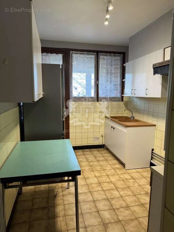 Appartement à BELLEVILLE-SUR-MEUSE