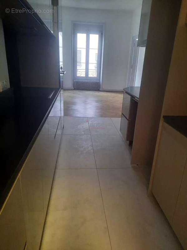 Appartement à LYON-6E