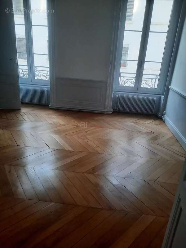 Appartement à LYON-6E