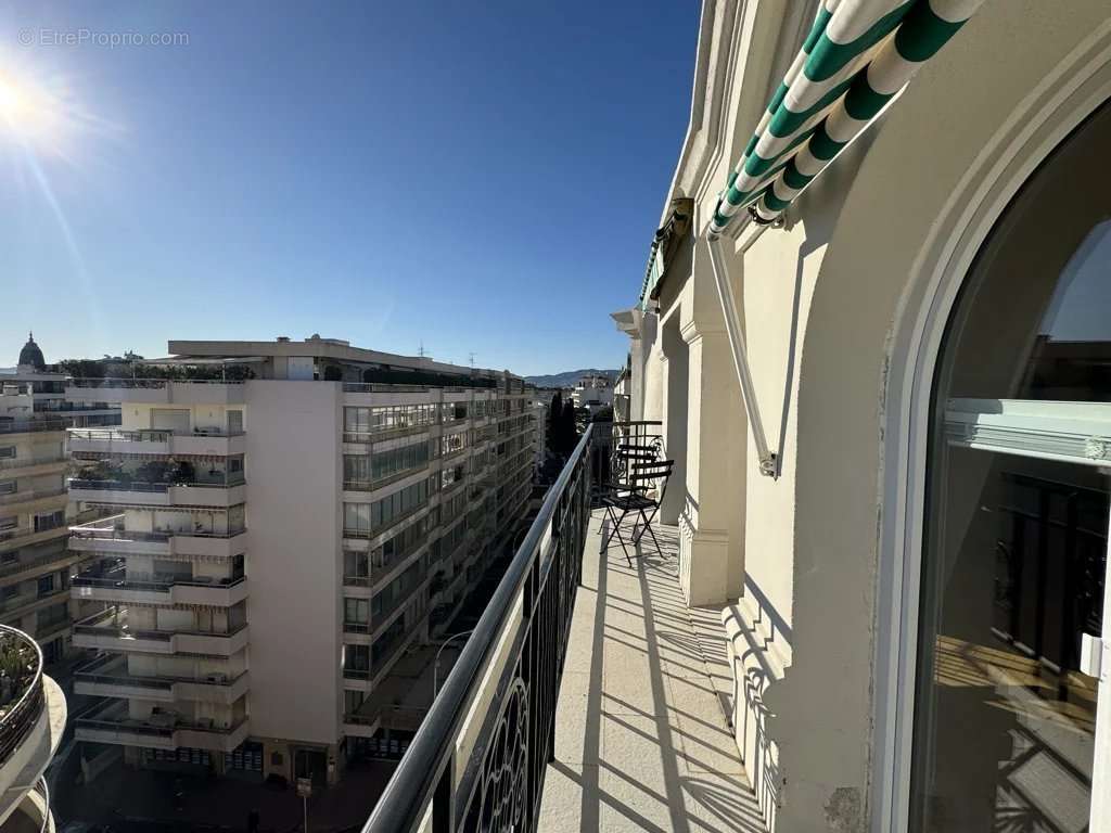 Appartement à CANNES