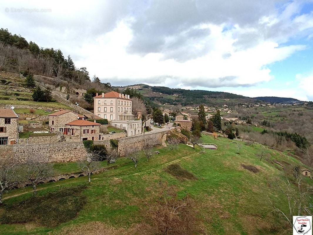 Appartement à SAINT-FELICIEN