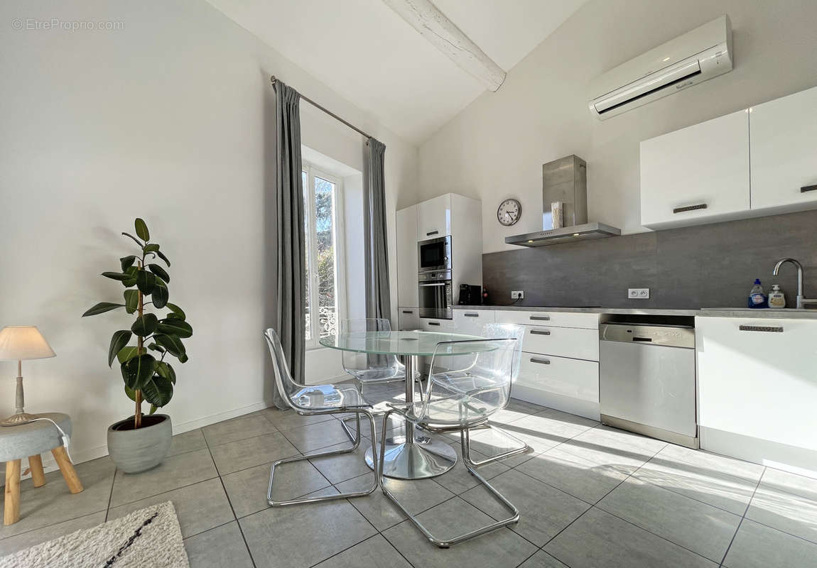 Appartement à NIMES