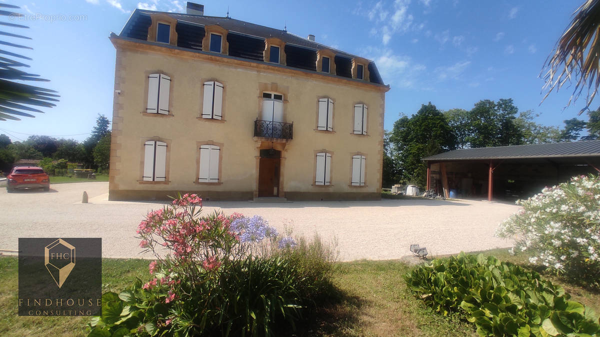 Maison à L&#039;ISLE-EN-DODON