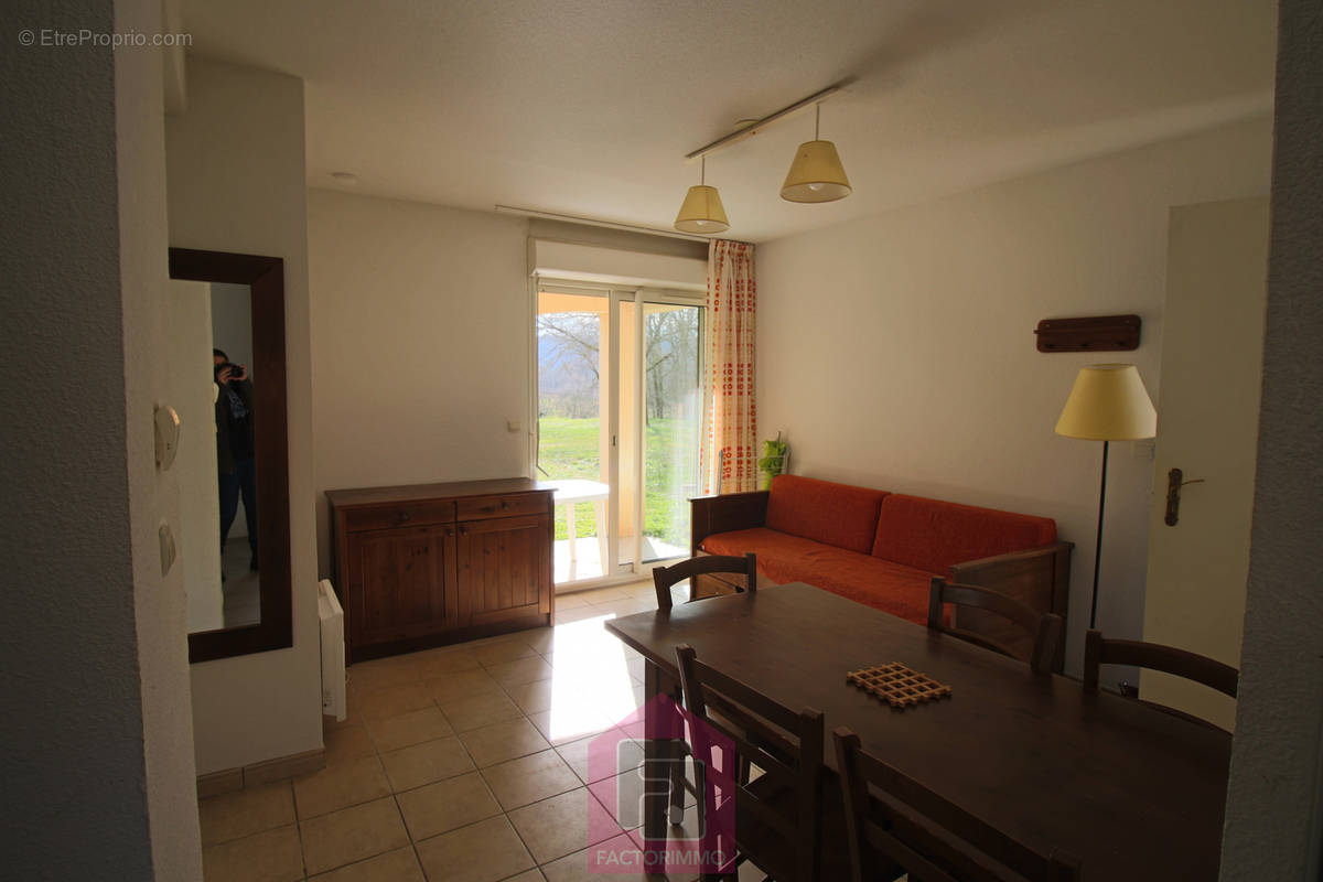 Appartement à PRAYSSAC