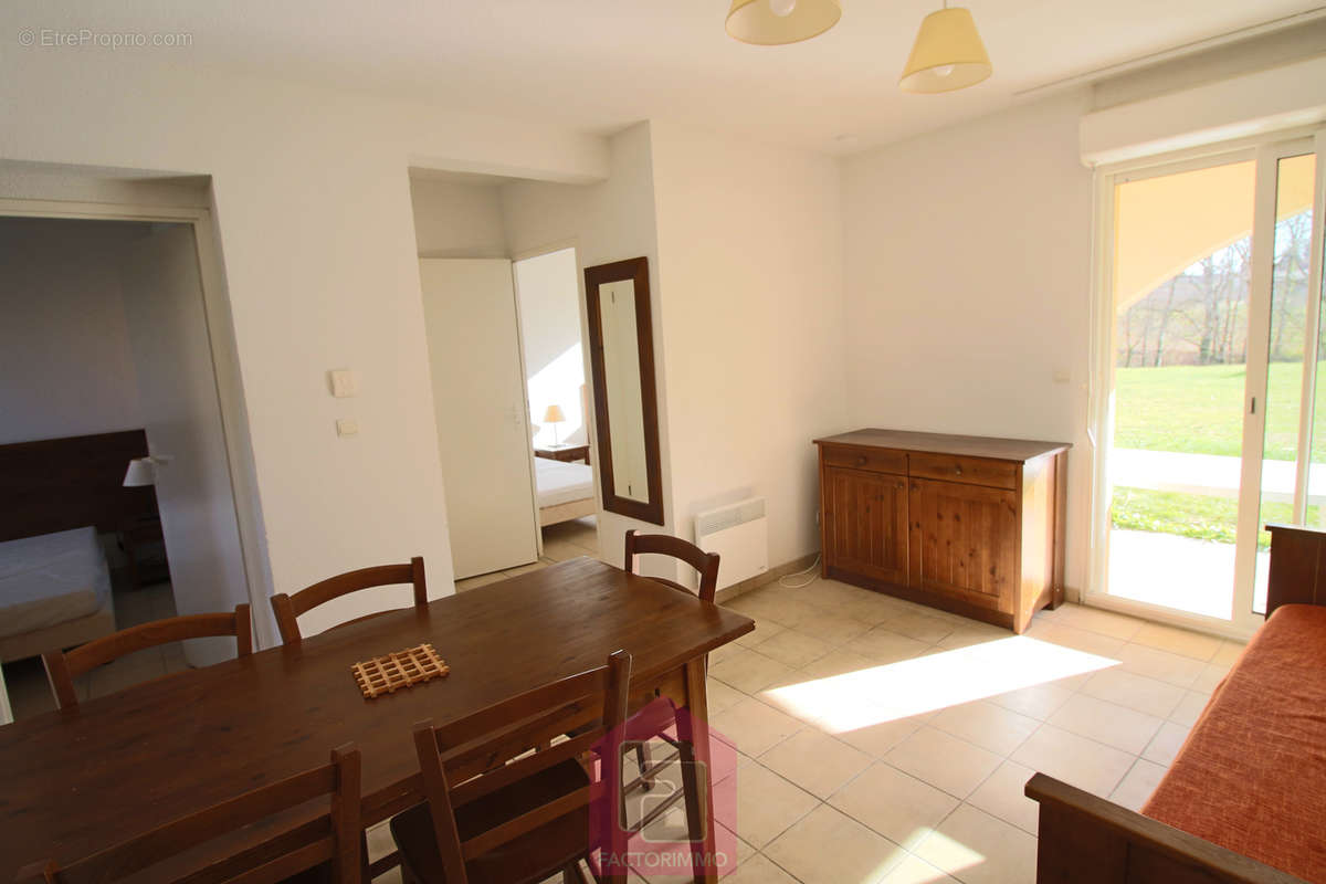 Appartement à PRAYSSAC