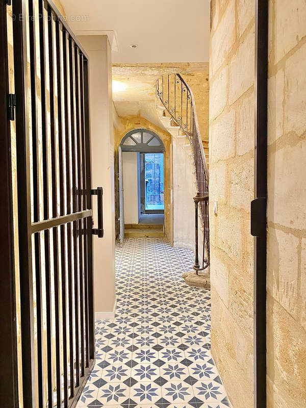 Appartement à BORDEAUX