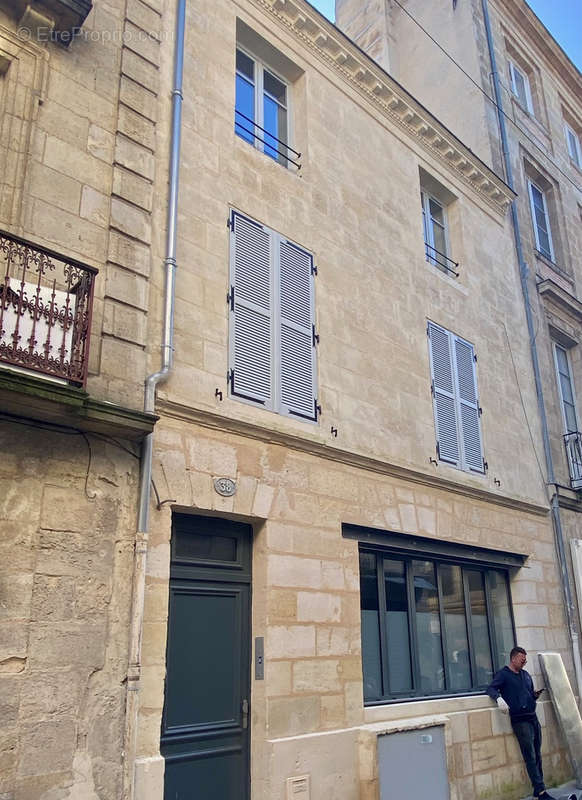 Appartement à BORDEAUX