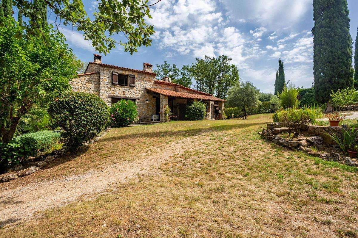 Maison à FAYENCE