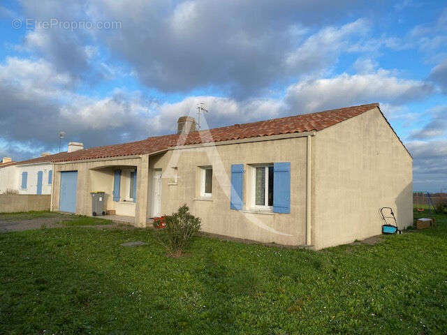 Maison à LE BERNARD