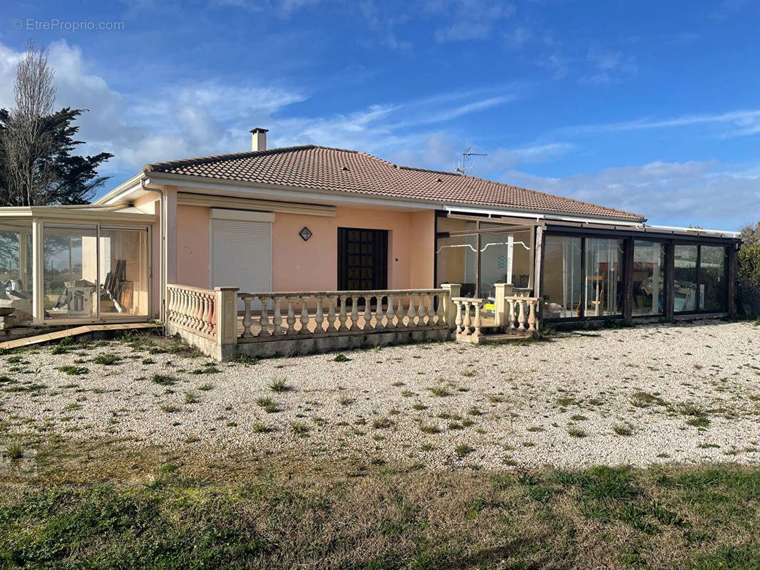 Maison à BREM-SUR-MER