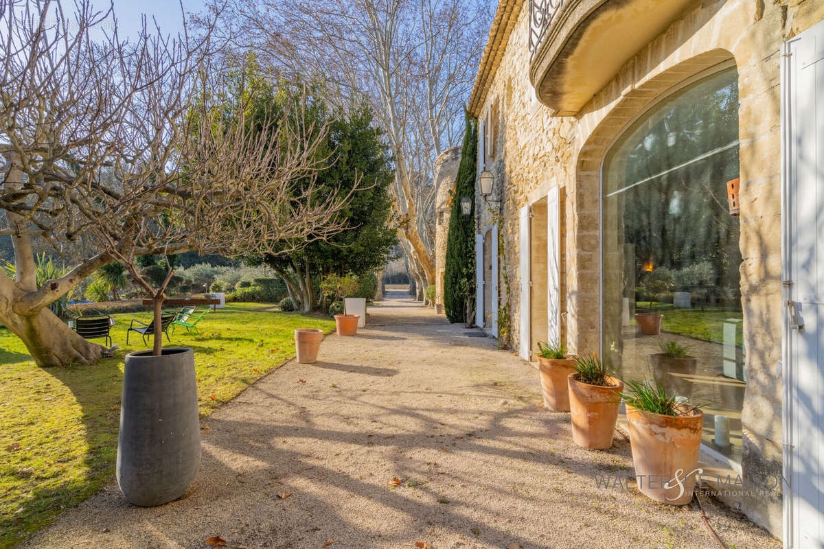 Maison à VILLENEUVE-LES-AVIGNON