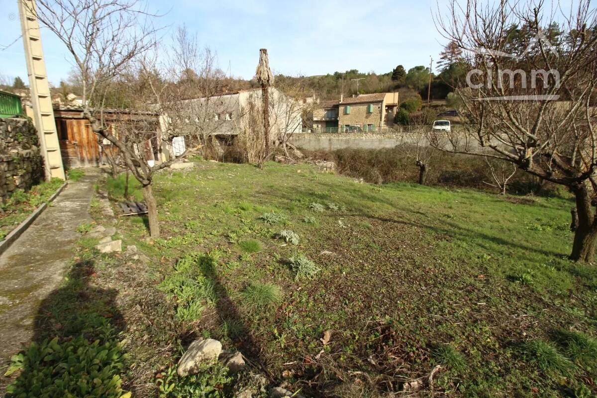 Maison à ANTUGNAC