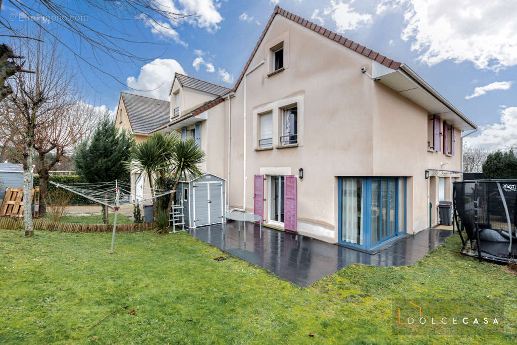 Maison à NEUILLY-PLAISANCE