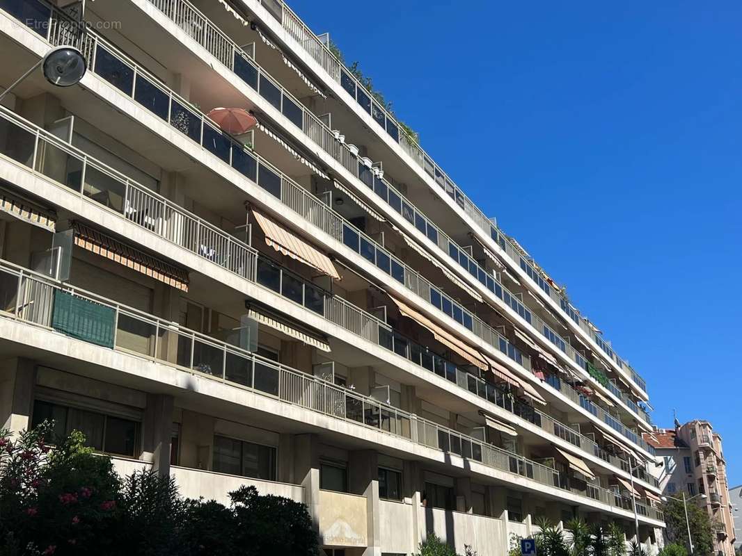 Appartement à NICE