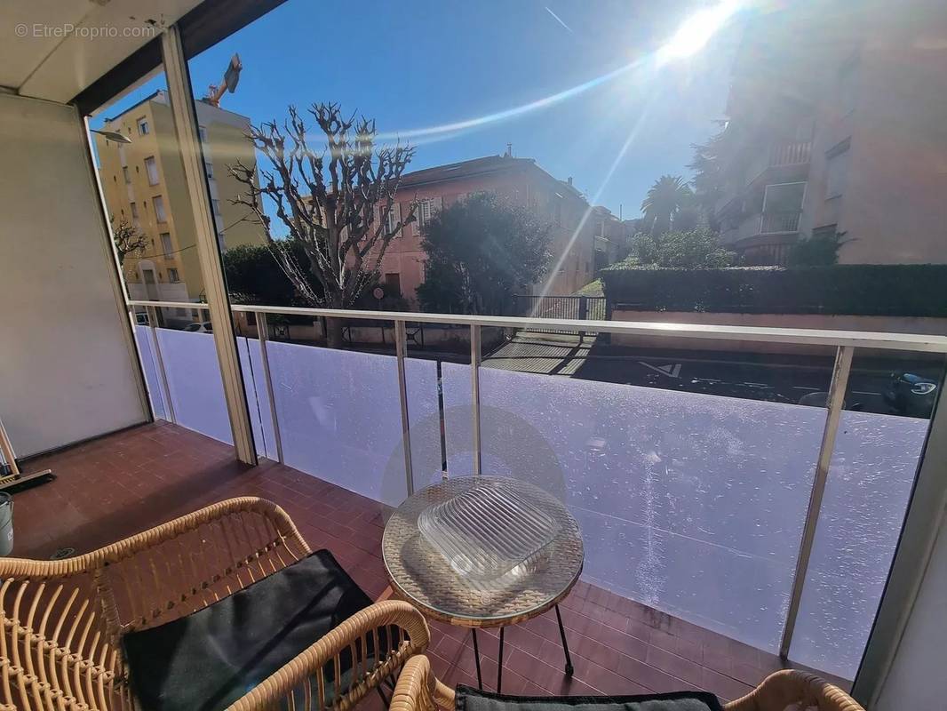 Appartement à ROQUEBRUNE-CAP-MARTIN